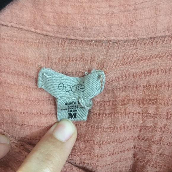 🌟Ecote orange button down collared shirt - Picture 2 of 6